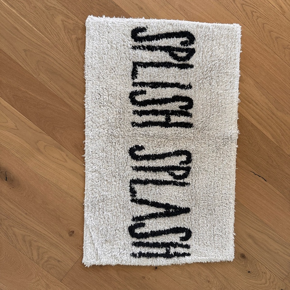 Rae Dunn Cream and Black 'Splish Splash' Bath Mat